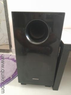 Onkyo Subwoofer, driver 6.5", 90 W rms and Acer E15 laptop excellent working condition.