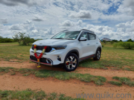 Kia Sonet GTX Plus - 2021