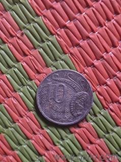 8 hundred years old coins 