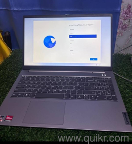 AMD Ryzen 3 7330U (2.3 GHz base, up to 4.3 GHz max boost)RAM: 8GB DDR4 