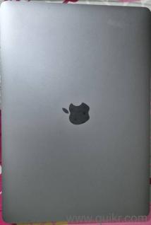 MacBook Air M1 model