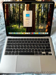 MacBook Air M4 16GB 256GB | Warranty | Bill & Box | Like New