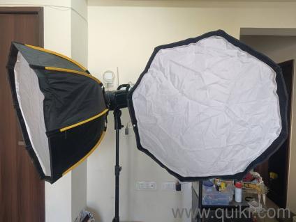 2 Hako video light 124 with 2 Stands and 2 Softbox