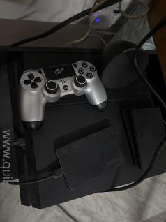 Ps4 500gb with 3 external hdd each 500gb total 2tb