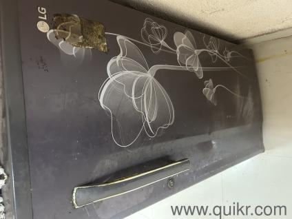 Working fridge in good condition just buy it and use it