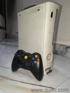 Xbox 360 white only console with brand new motorola universal controller