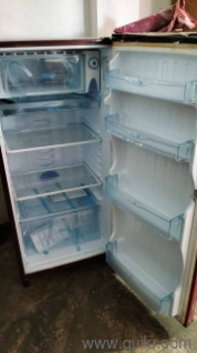 kelvinator fridge 