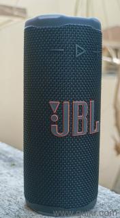 it's Brand new Jbl grip speaker