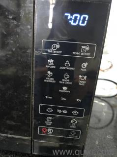 sharp japan less than 2 year old microwave MUST SELL RELOCATING