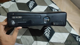 This old xbox 360 is slim or it is in better condition 