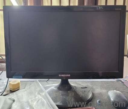 Samsung Upscale LED monitor 20 inch in good condition.