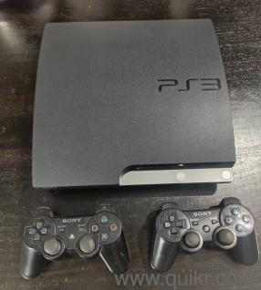 Sony PS3 with 16 premium Games and 2 controllers 
