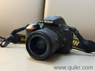 Nikon D5600 Dual Lens Kit (18-55mm + 70-300mm) + extra battery