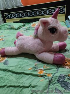 slider, unicorn and teddy