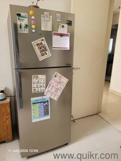Samsung double door refrigerator n excellent condition. 