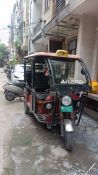 AUTO E Rickshaw for sale (jyade chlaya nhi hai)