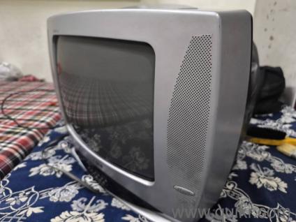 LG Make CRT TV almost 2 ft diagonal 