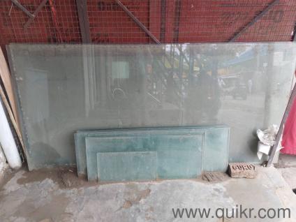 shop  door glass 