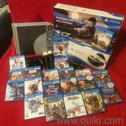 brand new ps4 pro for sale with complete accessories and 10 free games