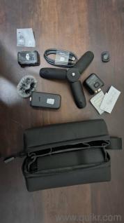  DJI Osmo Pocket 3 Creator Combo   new