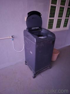 washing machine top load gently used. good condition. 