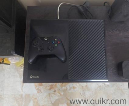 Xbox One With Kinect 