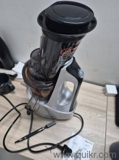 NEW COLD PRESS JUICER 
