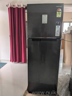 Perfect Working Condition Samsung Convertible Fridge 256L - Dark Grey