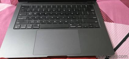 macbook pro m2