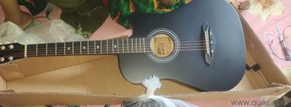 Intern 38C Acoustic Guitar with Original Bag | Brand New Condition