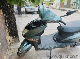 Electric scooty toxmo rahino+