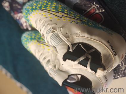 Spika Thunder studs size 9 uk brandnew