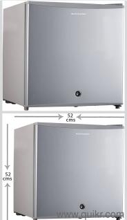 Kelvinator table top single door refrigerator for immediate sale
