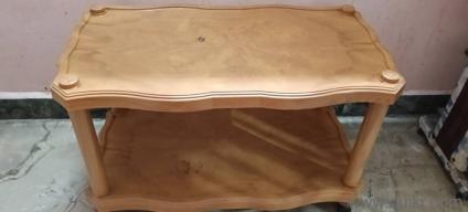 plastic table superb quality nice upper and lower stand 