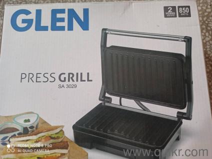 Brand new panini press non stick deep plates with grease catcher for mess free cooking