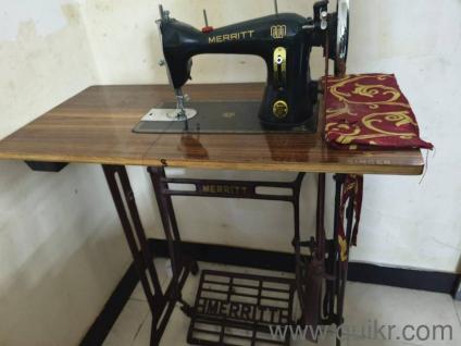 Merrit Singer Sewing Machine (tailoring machine)