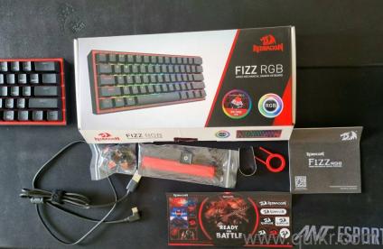 Redragon K617 Fizz 60% Mechanical Keyboard (Like New -With Bill & Box)