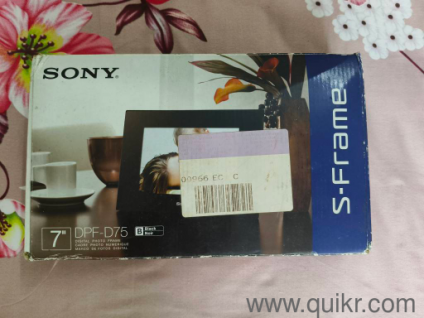 Premium Sony S-Frame Display Photo Frame for Only 2,000 (Orig. 10,000)