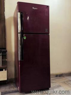 Its a 10 year old fridge it works nicely
