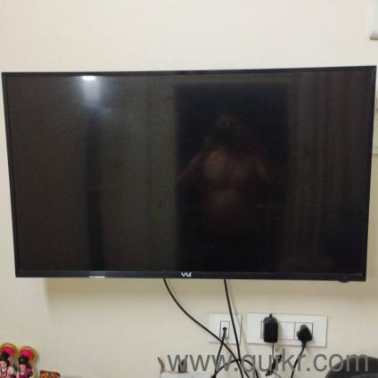 40 inch tv for sale, backlight issue