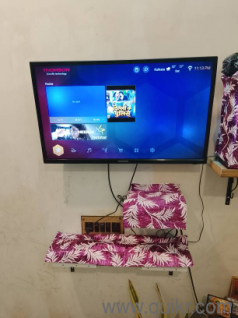 Thomson LED TV 32 Inch in very good condition 