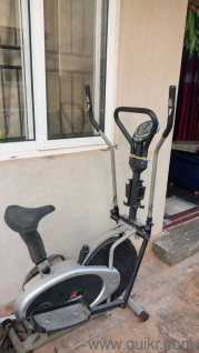 elliptical exercise machine