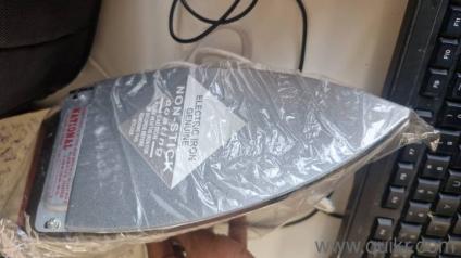 Non Sticky Electric New Press for all clothe type