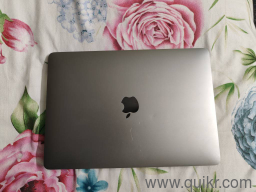 Macbook pro M2