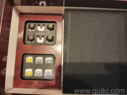 earphone with high audio and bass quality. in perfect condition and in warenty