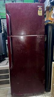 this is samsung  double door fridge 