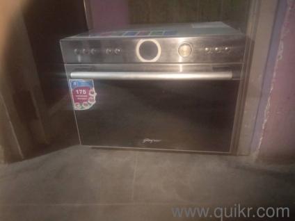 microwave oven