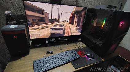High-End Gaming PC Setup 