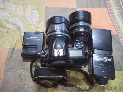 NIKON D7000 WITH 18-105 LENSES & 50MM PRIME LENS 