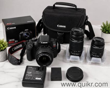 Canon EOS Rebel T7 double zoom lens